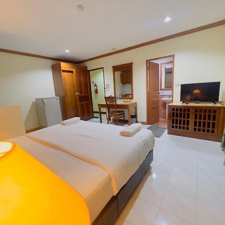 Royal Vista Hotel Patong ภายนอก รูปภาพ