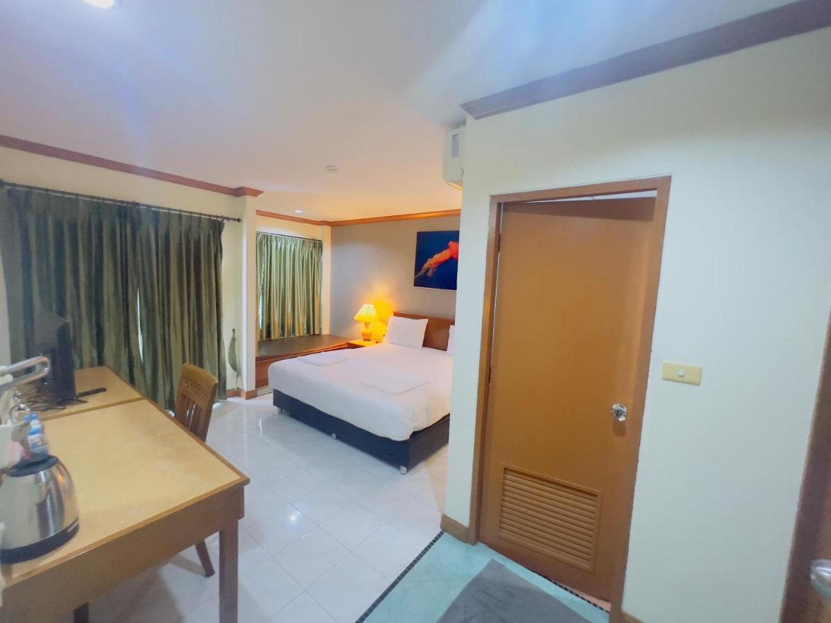 Royal Vista Hotel Patong ภายนอก รูปภาพ