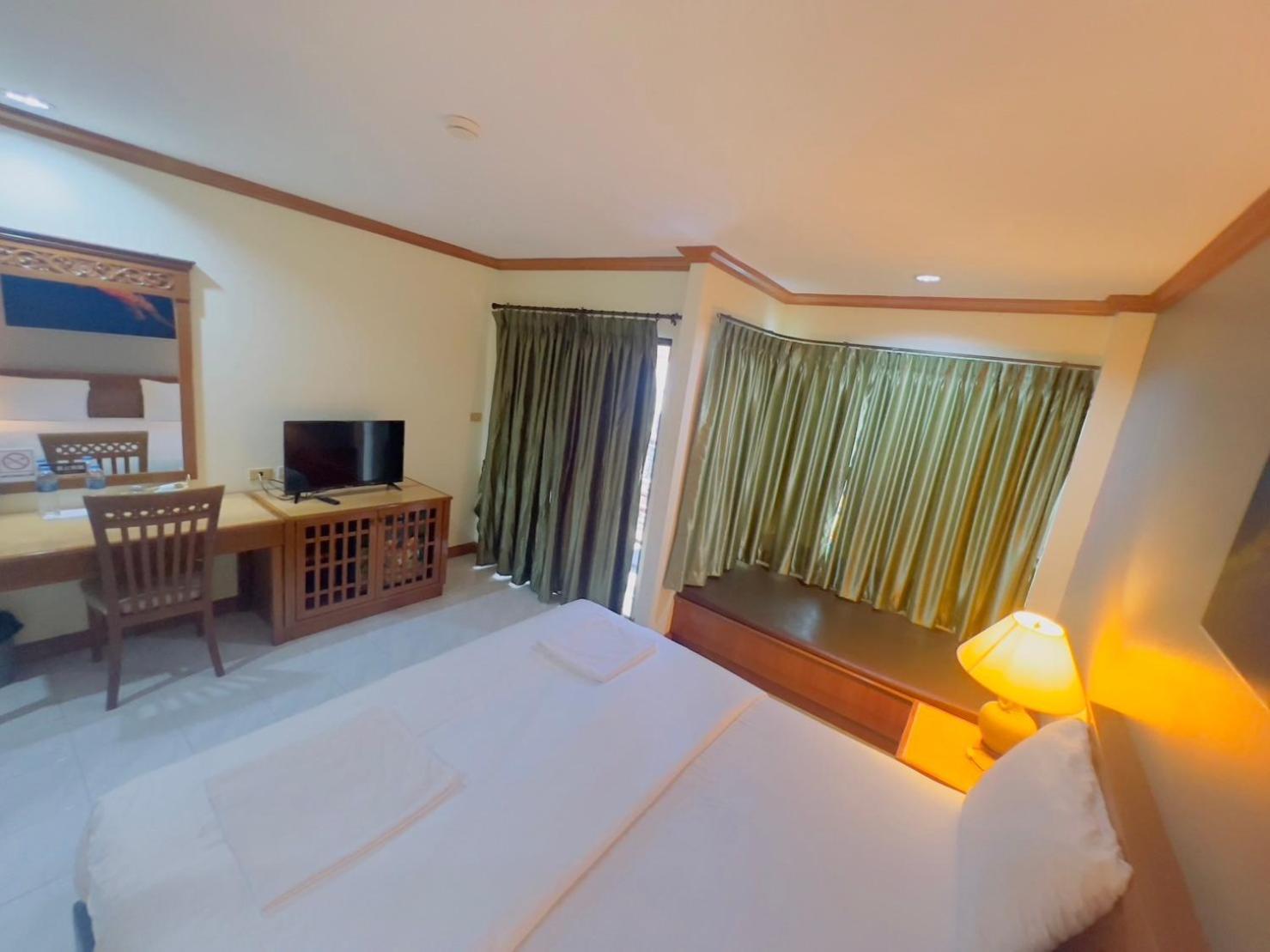 Royal Vista Hotel Patong ภายนอก รูปภาพ