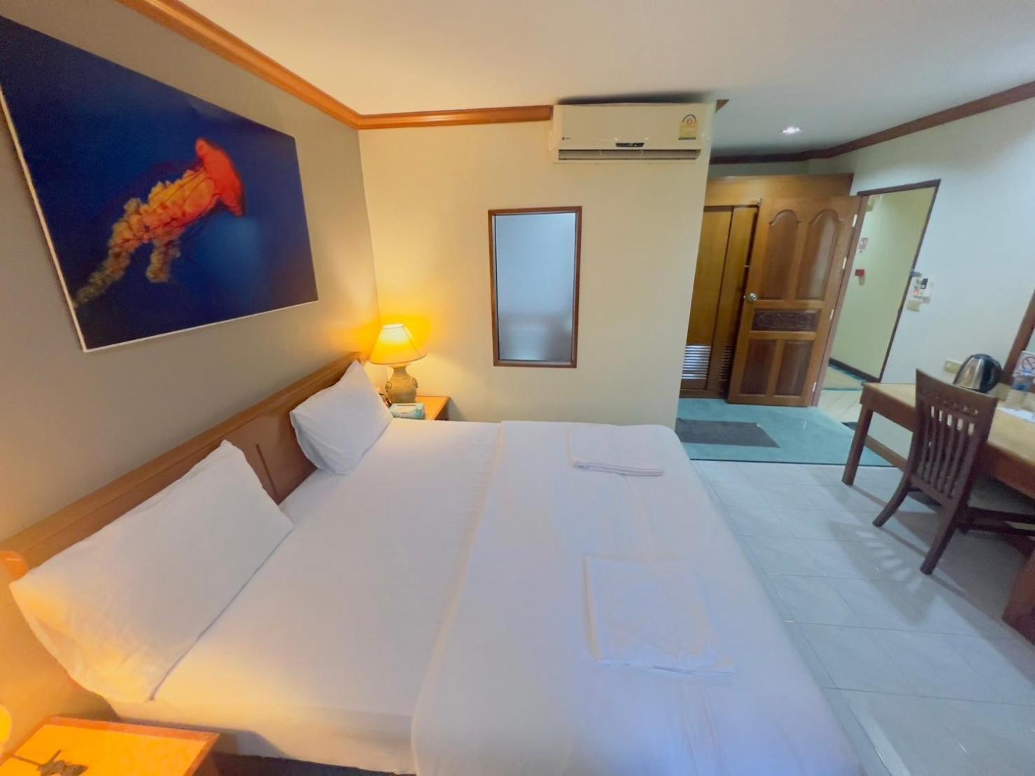 Royal Vista Hotel Patong ภายนอก รูปภาพ