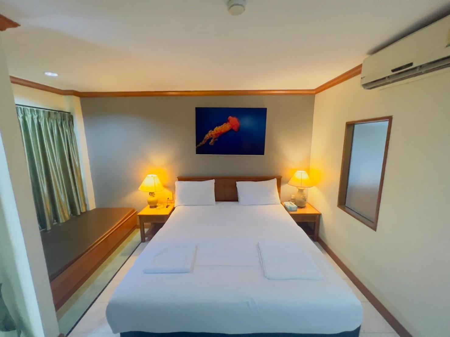 Royal Vista Hotel Patong ภายนอก รูปภาพ