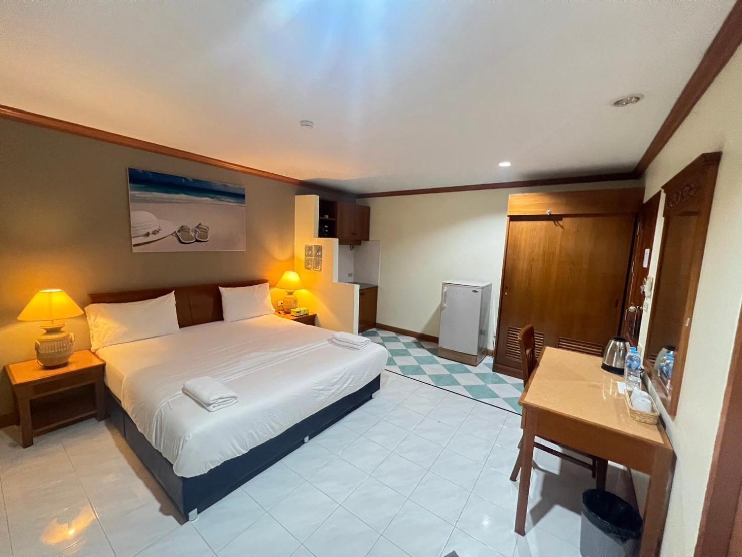 Royal Vista Hotel Patong ภายนอก รูปภาพ